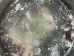 -风情丽江斑鱼火锅(孙家沟西南路80号店)