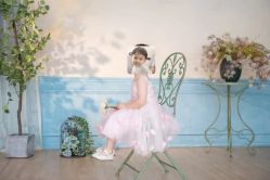 -童画王国儿童摄影(吉大店)