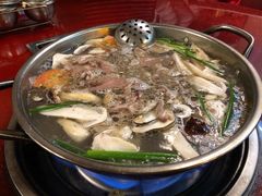 -老石黑山羊毛驴肉火锅(金凯广场店)