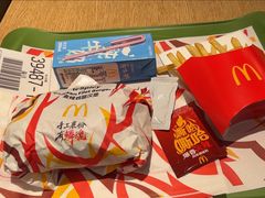 -麦当劳(徐汇漕溪北路百脑汇店)