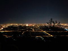 -鬼笑石后山停车场