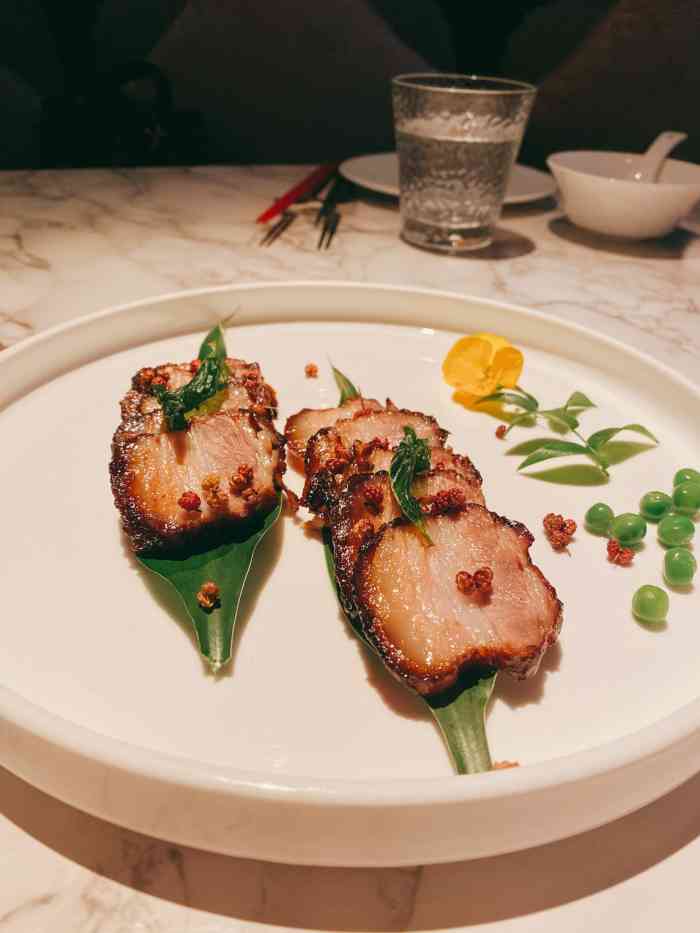 花醉法式川粤音乐餐厅-"高大上的川菜了解一下,909090提前.