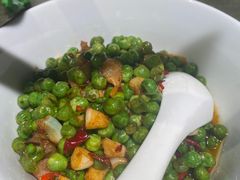 -老湖南民间菜·牛肉十八炒(花都店)