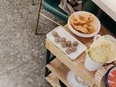 -三人行骨头王火锅(长寿店)