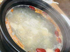 -濠轩阁特色生蚝火锅总店
