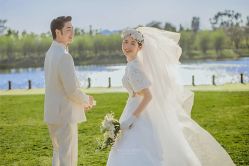 -挪娅婚纱摄影皇家会所