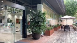 -CARR SALON