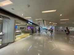 -万宁(新城市广场店)