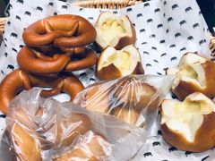 碱水结-沁屋面包店(人民东路店)