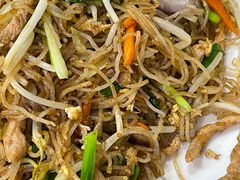 -大富蚝乌东哥饭店·石锅鱼杂·柠檬鸭(革新路店)