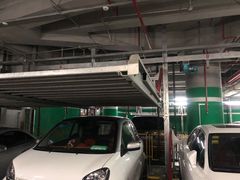 -白玉兰广场停车场