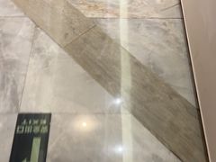 -普拉达游泳健身(水湾1979店)