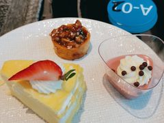 -云端西餐厅(南宁龙光那莲豪华精选酒店)