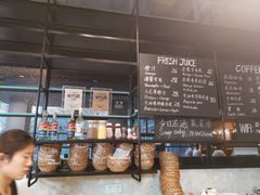 -麦田工坊(月湖店)
