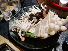 菌菇拼盘-湊湊火锅·茶憩(上海合生汇店)