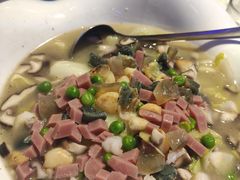 -阿三鱼头泡饼·家常菜