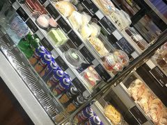 零售区-COSTA COFFEE(华润五彩城店)