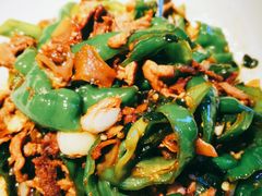-费大厨辣椒炒肉(高铁吾悦广场店)