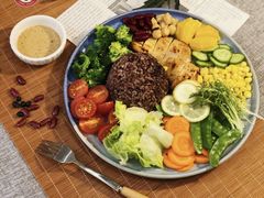 -Rabbit Cafe私房西餐甜点咖啡(栖霞路店)