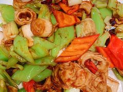 -吕氏疙瘩汤·海鲜新鲁菜(凯德mall新都心店)