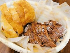 -方炉·天然食材面包店(青秀店)