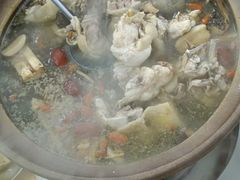 藥膳湯底-威邵鸡煲(西华路总店)