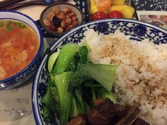 -蜗牛小馆醉乡民谣云南菜(惠新西里店)