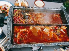 -集草轩·重庆麻辣烤鱼(西湖道店)