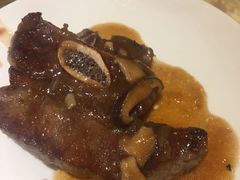 -盛宴标帜西餐厅龙虾.鲍鱼•牛排(重庆喜来登大酒店)