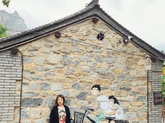 -百里峡七彩艺术小镇