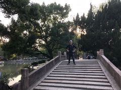 -汇龙潭