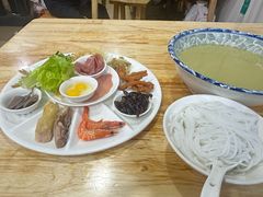 -德致祥云南过桥米线(云天小苑店)