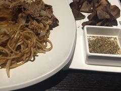 -HIHE Bistro·Oyster Bar(华熙live店)