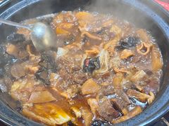 -闯关东牛排牛尾一锅香(海城店)