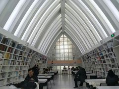 -钟书阁(松江泰晤士小镇店)