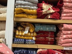 -优衣库(东莞汇一城店)