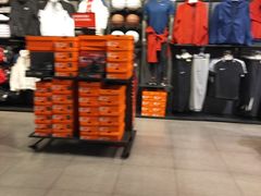 -凯德广场(埃德蒙顿路店)