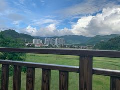 -孔雀湖生态旅游区