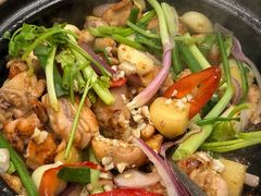 -明本湛江鸡•海鲜小厨(陈家祠店)
