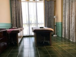 -静博士养生美容连锁