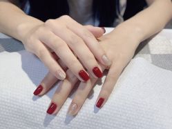 -桃色美甲沙龙