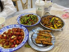 -江城燕子大排档(江汉路步行街店)