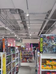 -嗨本可潮玩仓(大兴大悦春风里店)