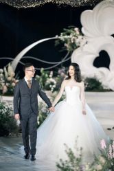 -Vera Wang婚纱礼服旗舰店