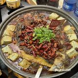 ️自助饮料：三元饮品自助区，有免费无限续的冰淇淋