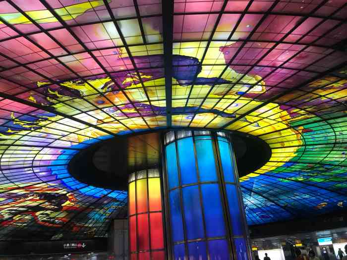捷运美丽岛站(the dome of light)-"高雄美丽岛站由日本建筑师高松伸