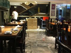 大堂-福照楼汽锅鸡·云南特色菜(万达广场店)