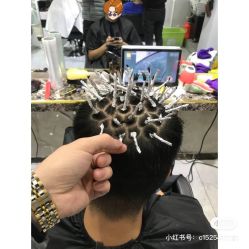 -时尚殿堂明星门店