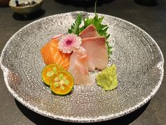 -铭牛烧肉·和牛海鲜自助(高新月牙湖店)