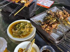 -胡记烧烤(黄山新村总店)